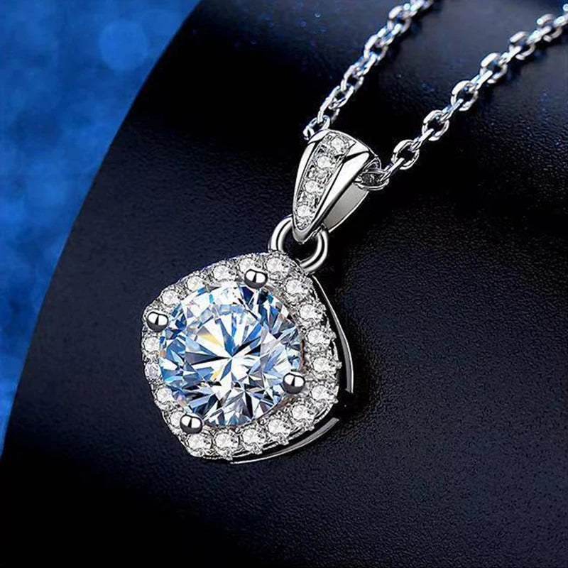 Silver 925 4 prong Moissanite Pendant Necklace For Women Trendy Design D Color VVS Pass Diamond Test Jewelry with box GRA
