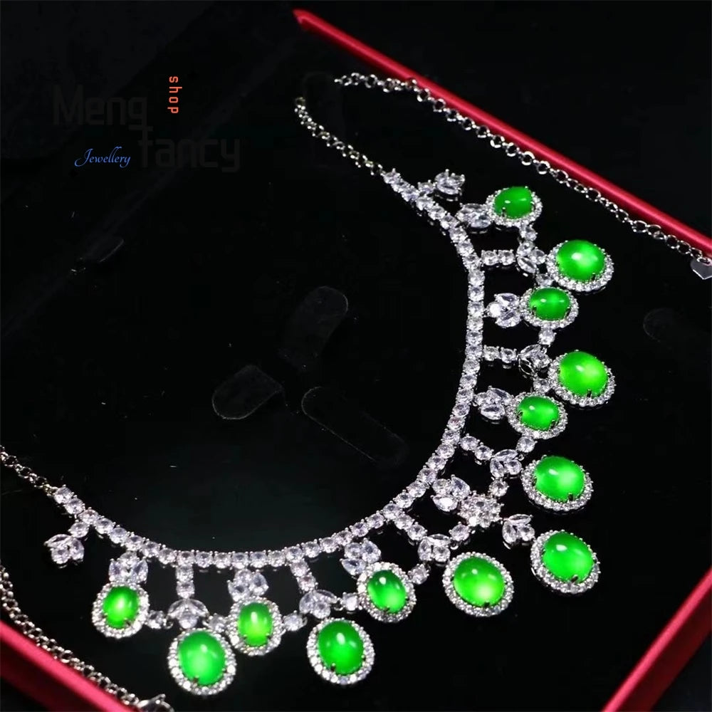 Luxurious Ice-Type Emerald Jadeite Chalcedony Necklace Plated With 925 Silver, And A Natural Green Chalcedony Banquet Chain