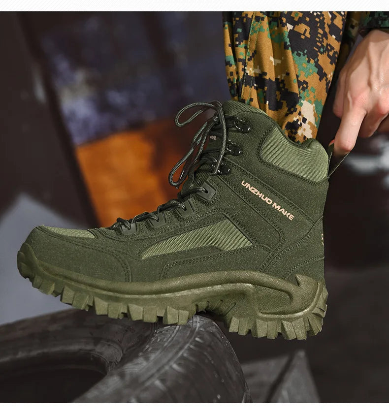 CHRLCK Men Non-Slip Hiking Shoes Combat Boots Wear-resistant Hiking Shoes Waterproof Mountaineering Trekking Boots Outdoor Sport