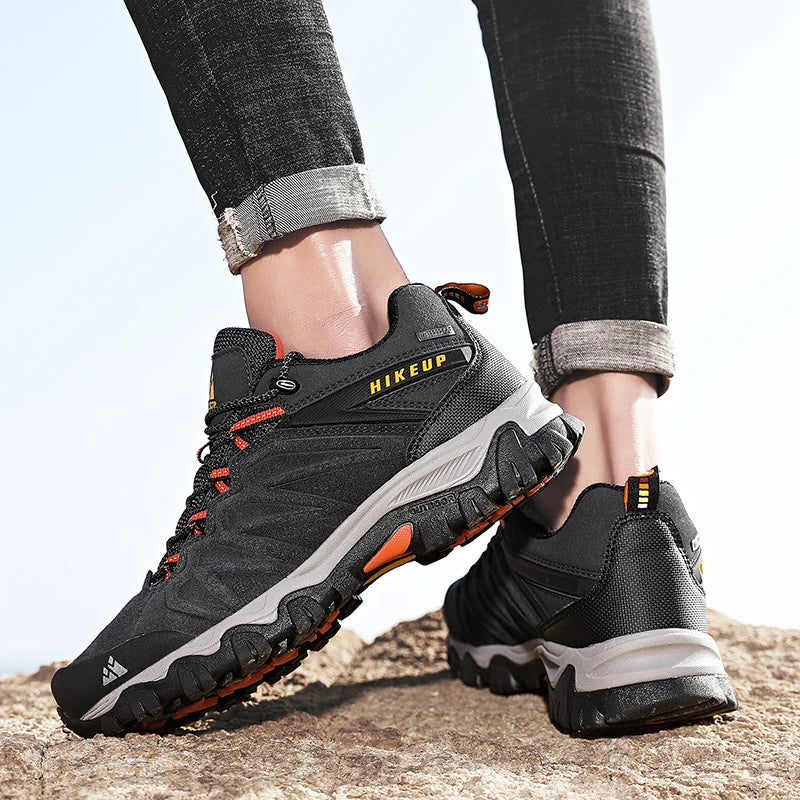 HIKEUP High Quality Leather Hiking Shoes Durable Outdoor Sport Men Trekking Leather Shoes Lace-Up Climbing Hunting Sneakers