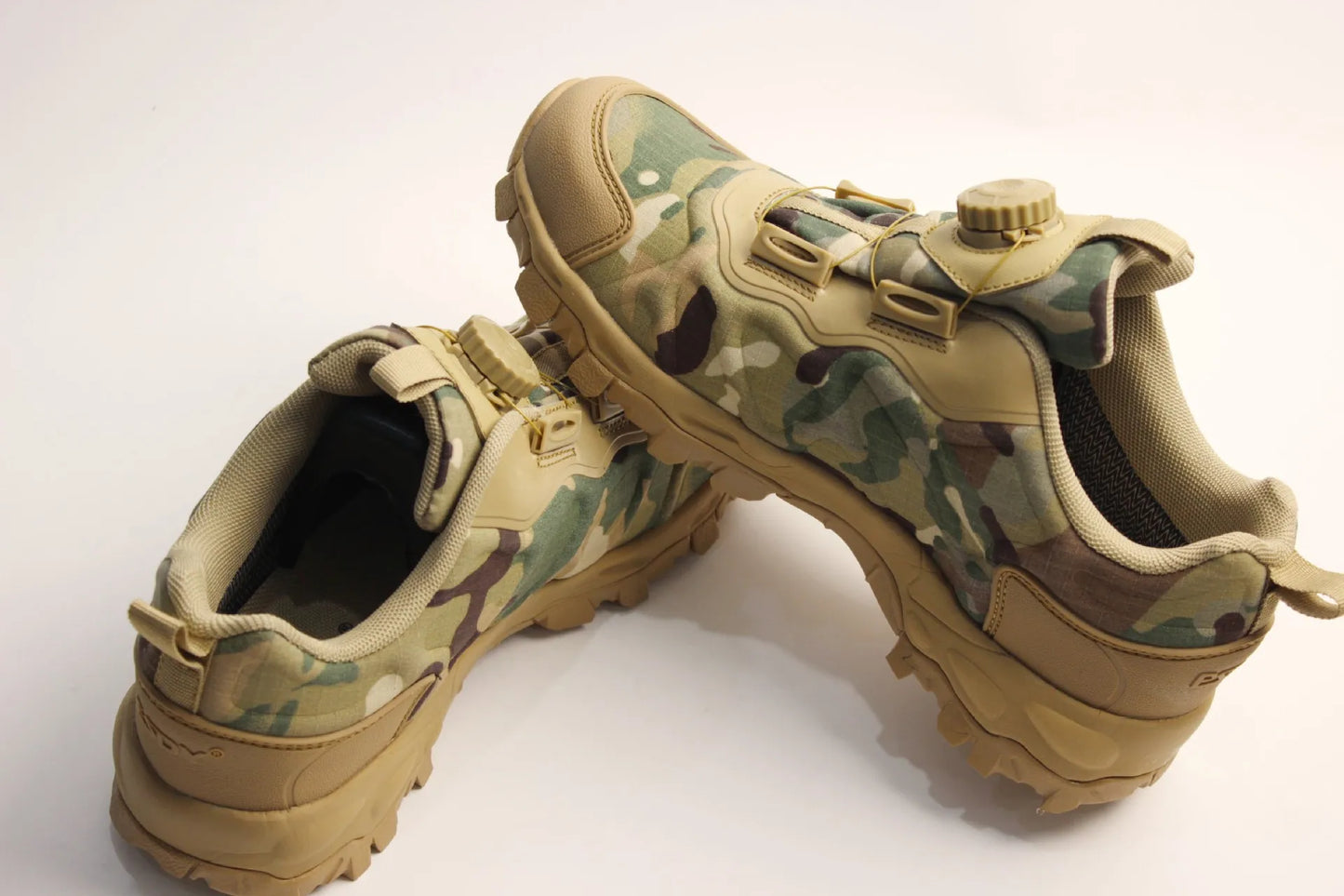NEW DESIGN ESDY Quick Lace Knob Quick Response Hiking Boots for Men Women Breathable Outdoor Trekking Boots Sports Sneakers