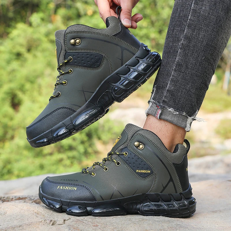 New Men Hiking Shoes High Quality Durable Leather Climbing Shoe Outdoors Camping Waterproof Fishing Hunting Walking Sneakers Men