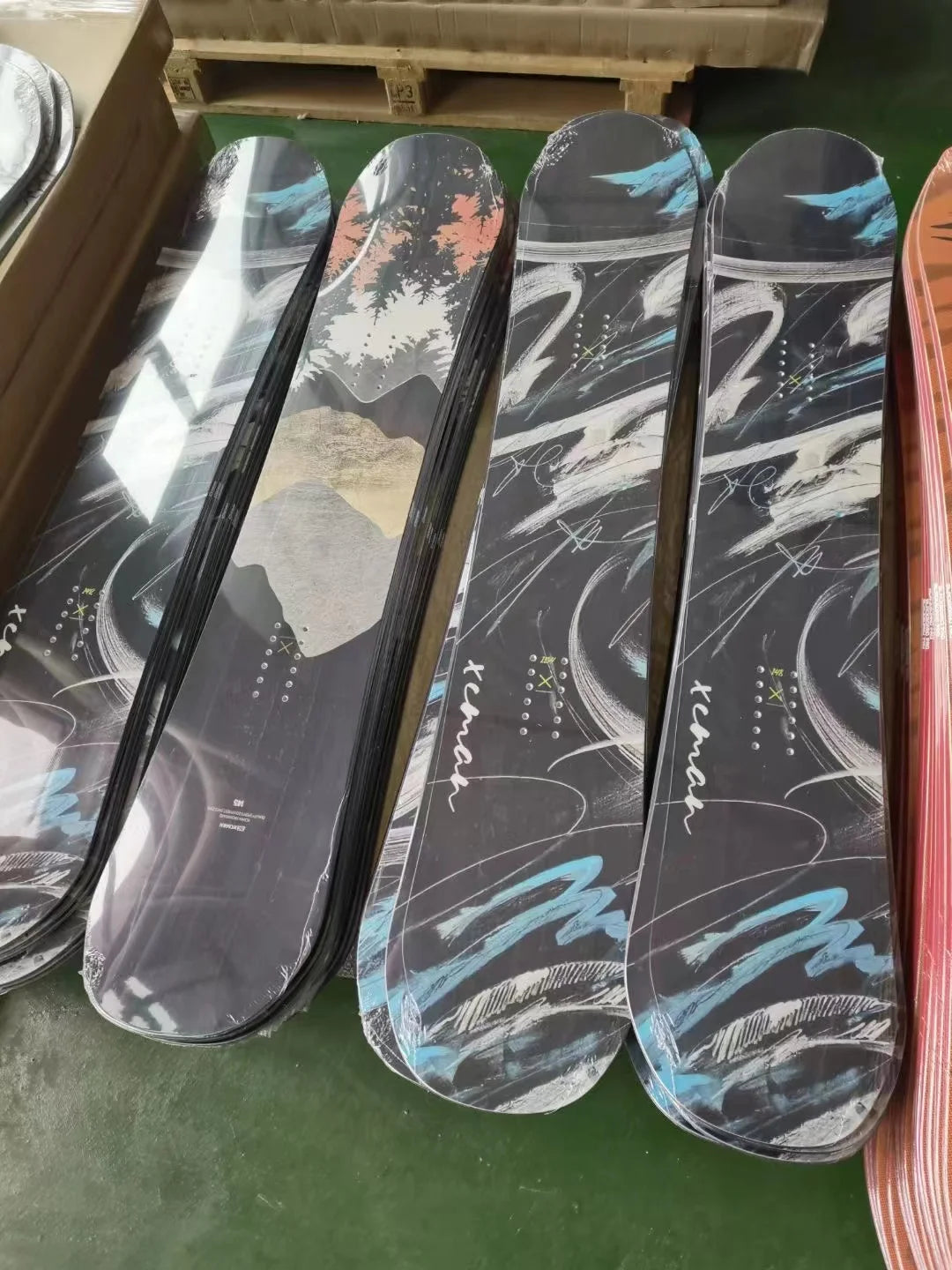 Camber Carbon Fiber Wood Core Snowboard With Bindings and Snow Shoes