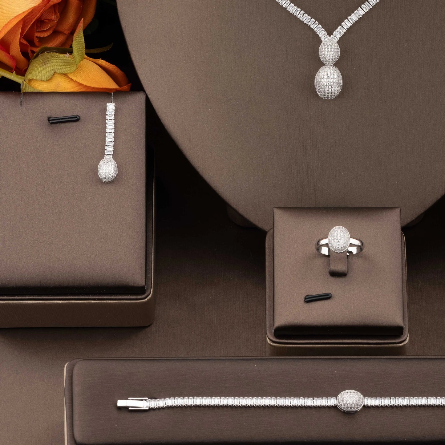 1 Set of High-Quality Luxurious and Elegant Cubic Zirconia Oval Pendant Decorative Jewelry Set Suitable for Women's Daily Wear and Banquets, Gift Box Not Included