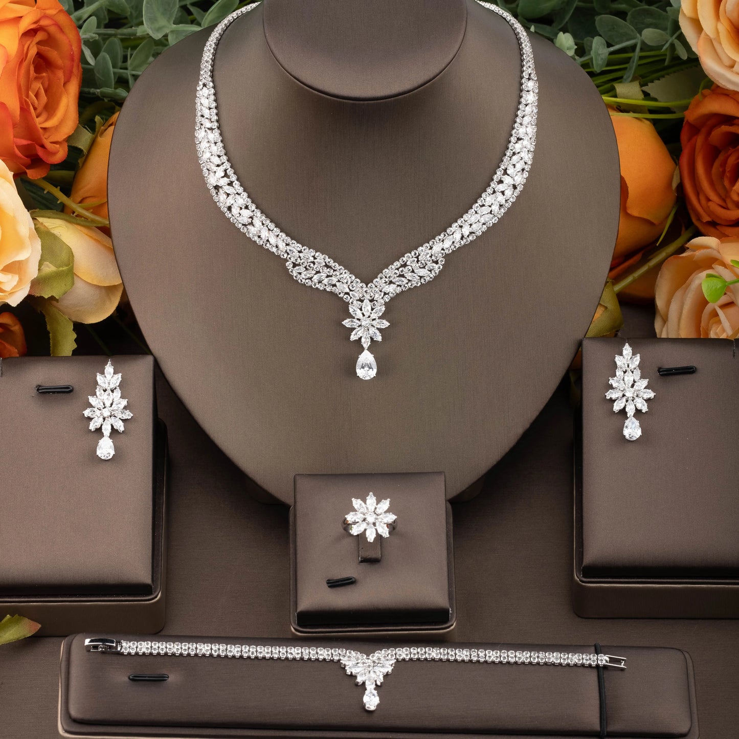 1 Set of Luxurious and Elegant Jewelry Set with Sparkling Cubic Zirconia Sunflower Teardrop Pendant, Suitable for Women to Wear at Parties and Banquets. Gift Box Not Included