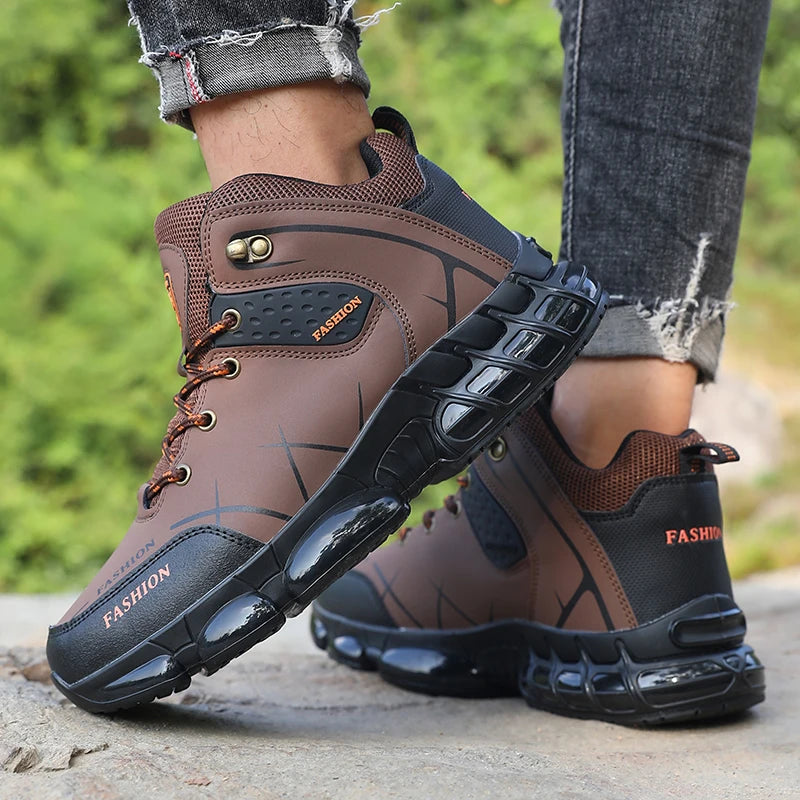 New Men Hiking Shoes High Quality Durable Leather Climbing Shoe Outdoors Camping Waterproof Fishing Hunting Walking Sneakers Men