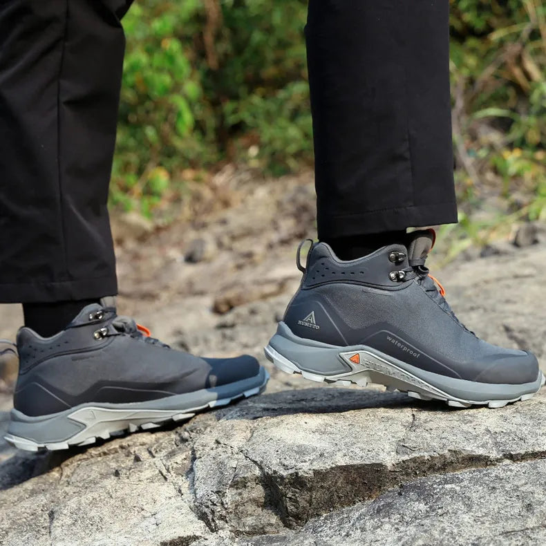 HUMTTO Waterproof Hiking Shoes for Men New Outdoor Mens Sneakers Winter Trekking Boots Male Camping Hunting Tactical Ankle Boots
