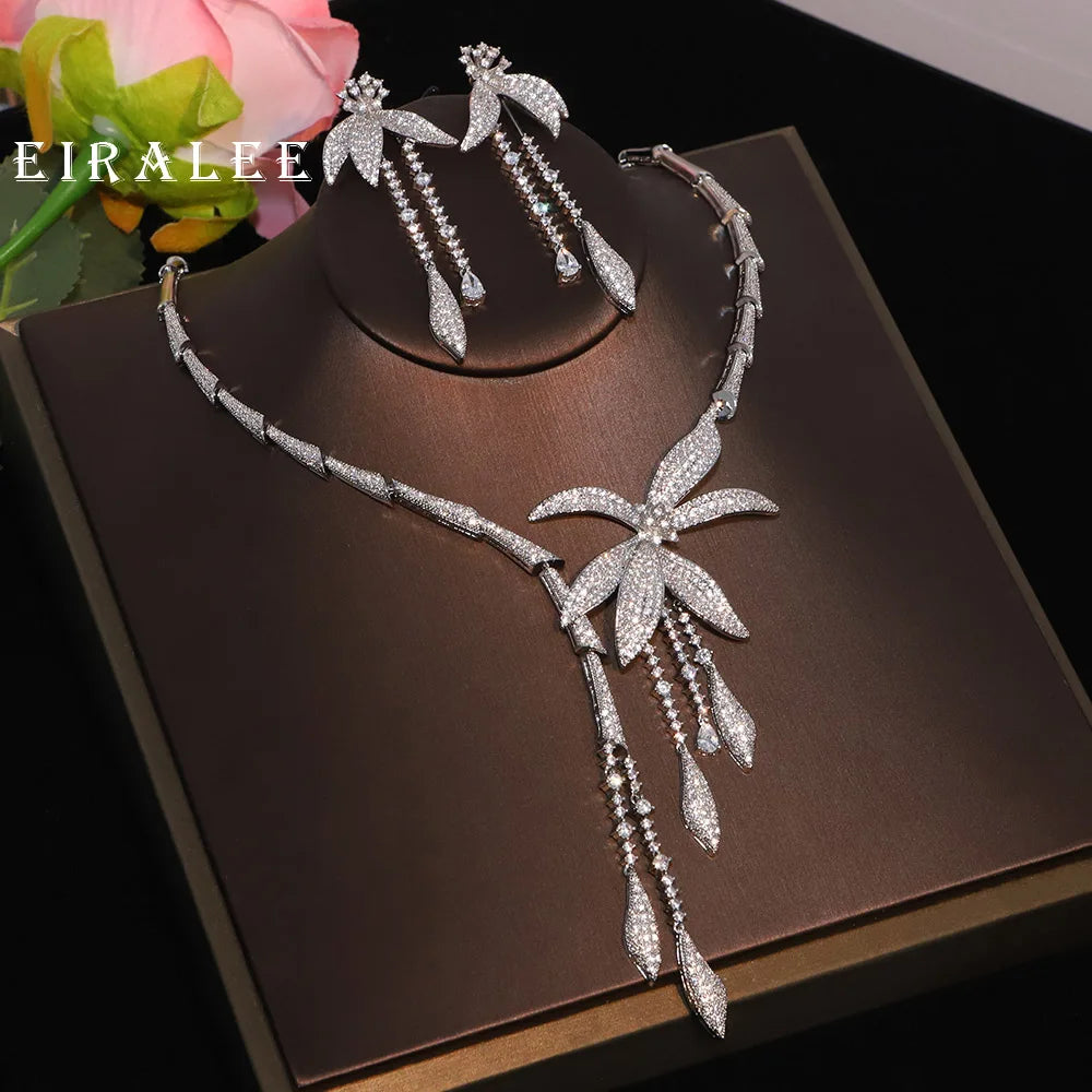 EIRALEE Wedding Party Zircon Flower Necklace Set Bridal Jewelry Women conjunto collar y pendientes conjuntos femininos elegantes